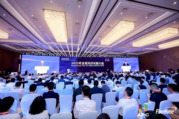 面向生命健康，綠色節(jié)能的新一代光纖涂料 ——飛凱材料發(fā)布第三代光纖涂料R系列產(chǎn)品